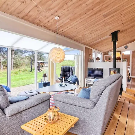 Amelia - 350m From The Sea By Interhome Lokken